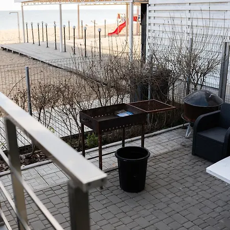 Poseidon Deluxe перша лінія з басейном Odesa