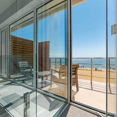 Poseidon Deluxe перша лінія з басейном Appartement Odessa