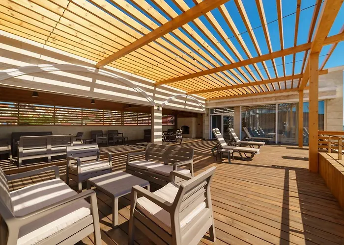 Poseidon Deluxe перша лінія з басейном * Odessa