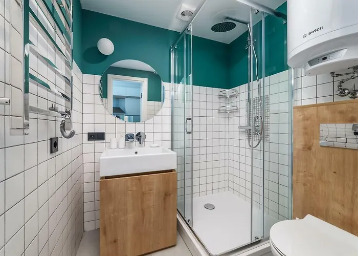 Poseidon Deluxe перша лінія з басейном Apartment *