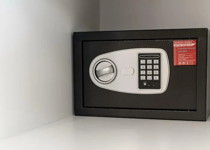 Poseidon Deluxe перша лінія з басейном * Odesa