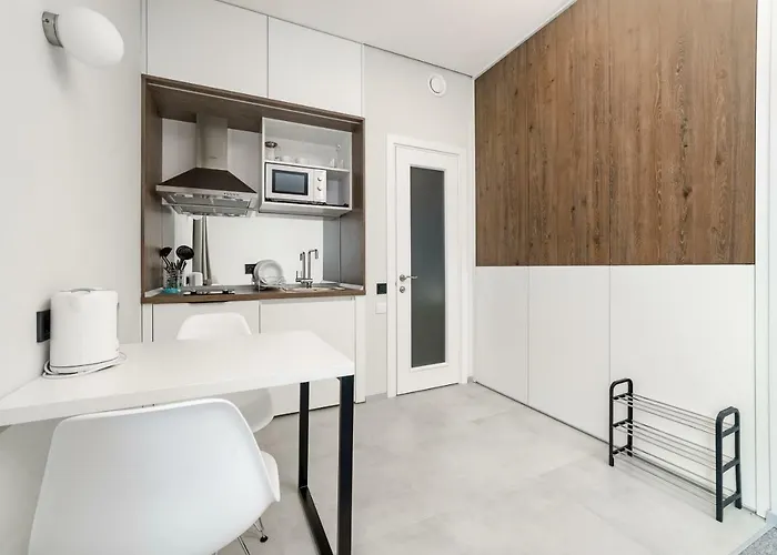 Poseidon Deluxe перша лінія з басейном * Odesa