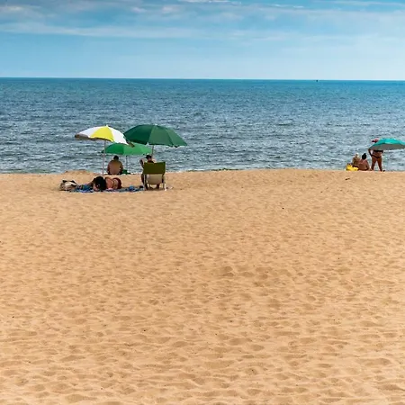 Daire Poseidon Deluxe перша лінія з басейном Odessa