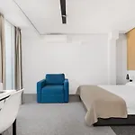 Poseidon Deluxe перша лінія з басейном Odessza