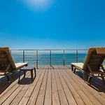 Apartman Poseidon Deluxe перша лінія з басейном Odessza