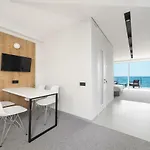 Poseidon Deluxe перша лінія з басейном Apartman Odessza